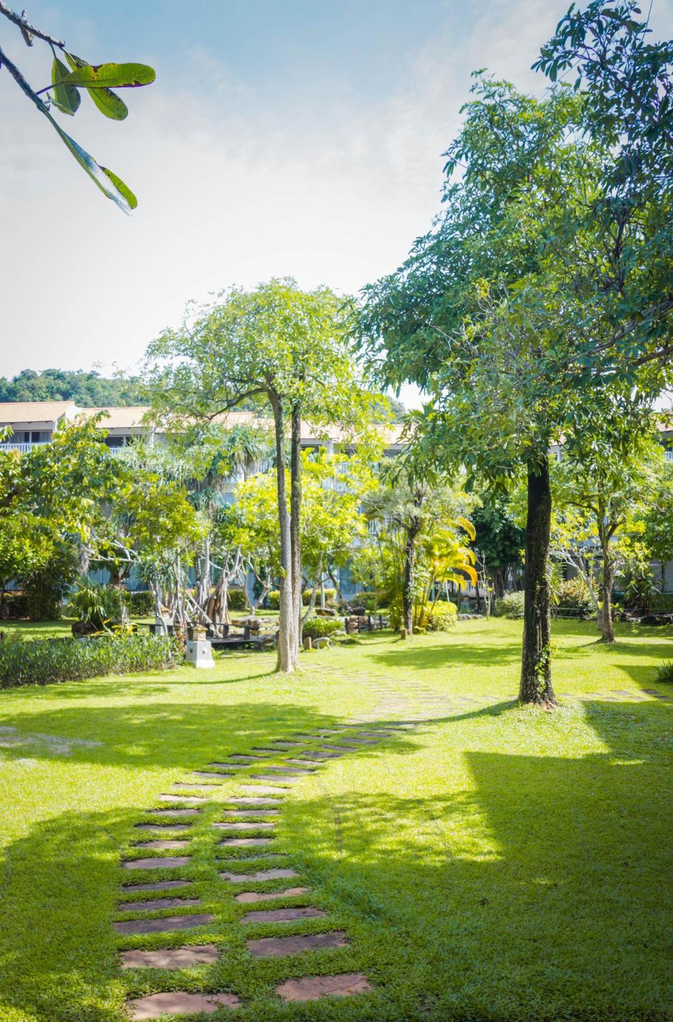 Aonang Villa Resort I Beach Front Ao Nang Екстериор снимка