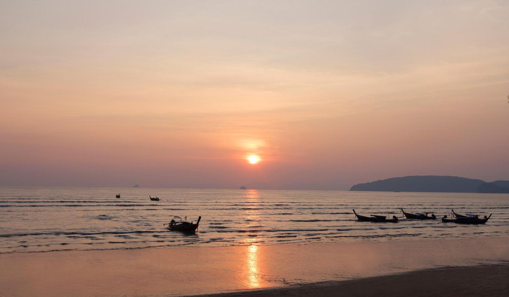Aonang Villa Resort I Beach Front Ao Nang Екстериор снимка