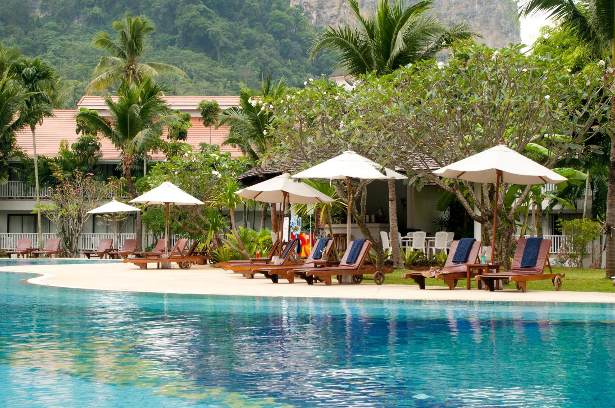 Aonang Villa Resort I Beach Front Ao Nang Екстериор снимка